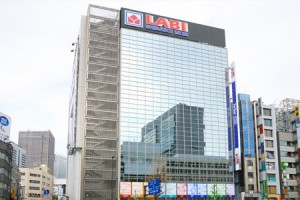 ヤマダ電機 LABI新宿西口館